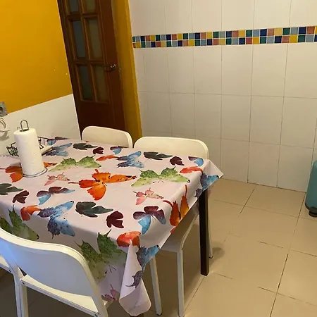 Castilleja , Casa-apartamento Cerca Centro Sevilla Wifi Familias Trabajo Garaje *